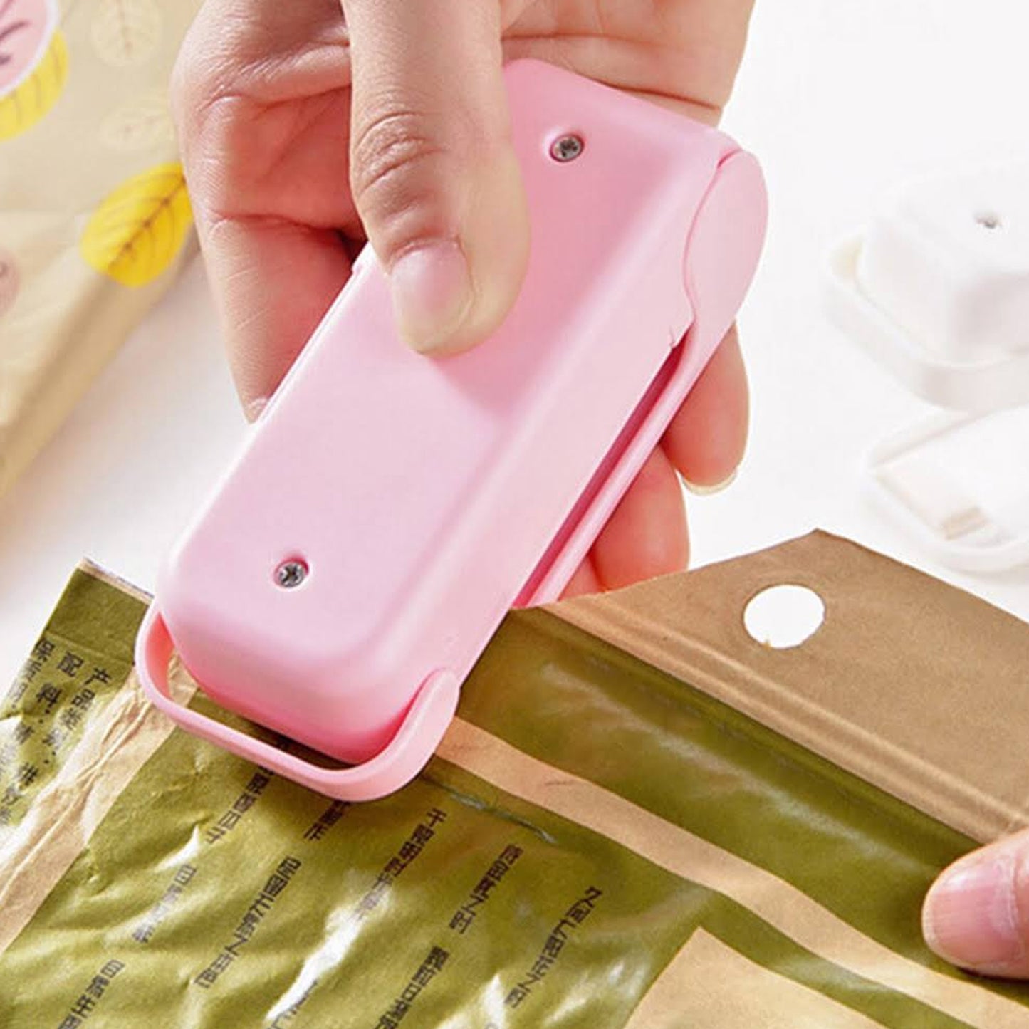mini sealing machine