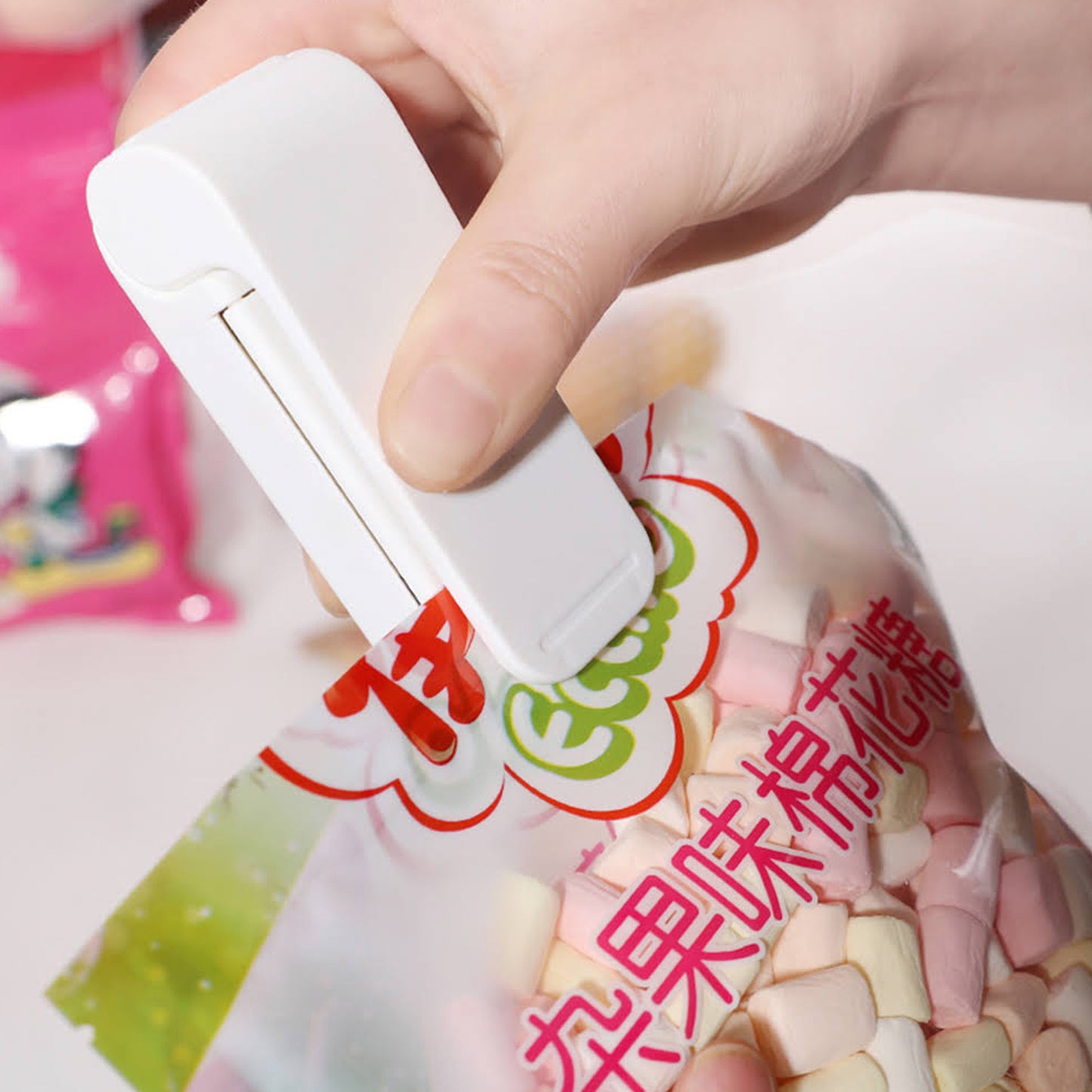 mini sealing machine
