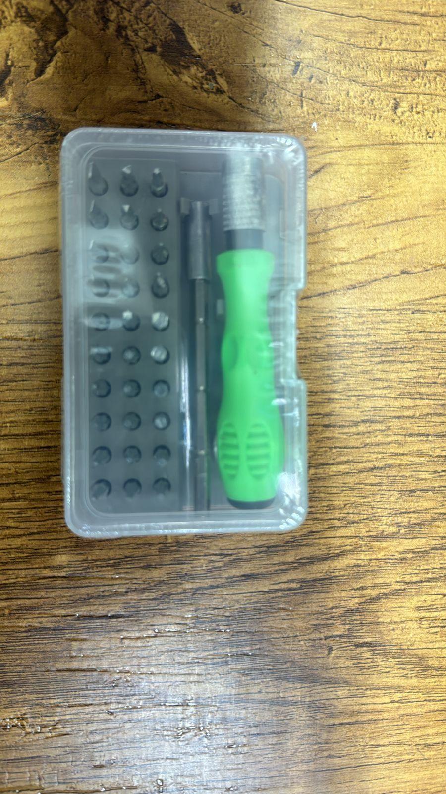 Interchangeable Multipurpose Magnetic Screwdriver