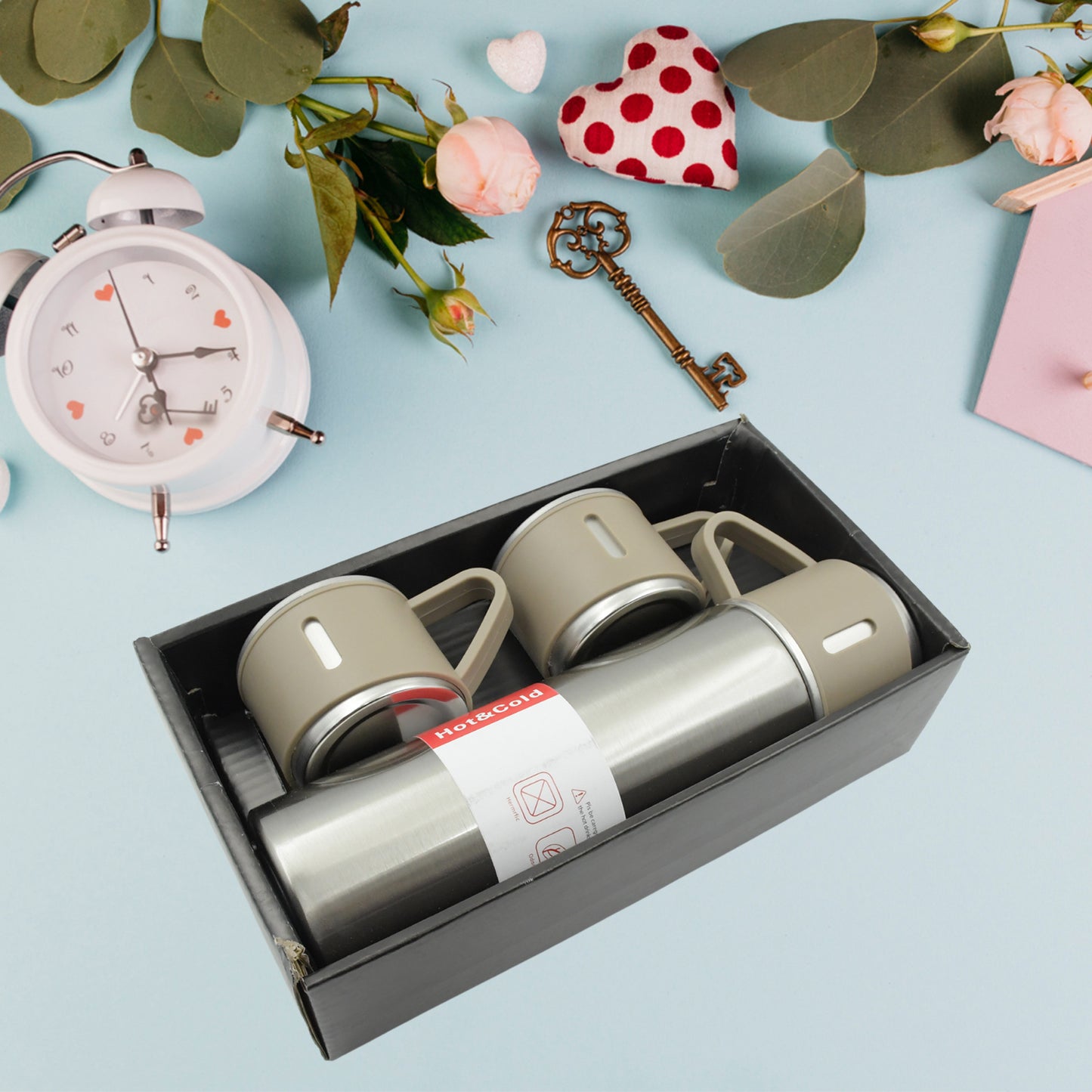 Stainless Steel Vacuum Flask Set With 3 Steel Cups