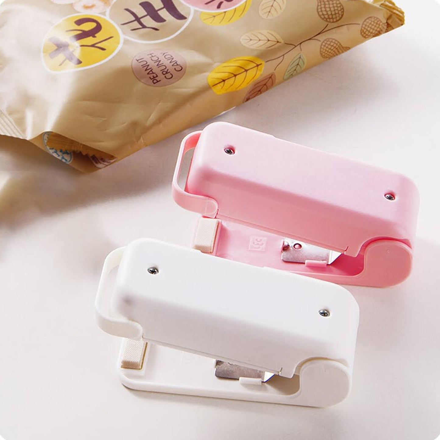 mini sealing machine