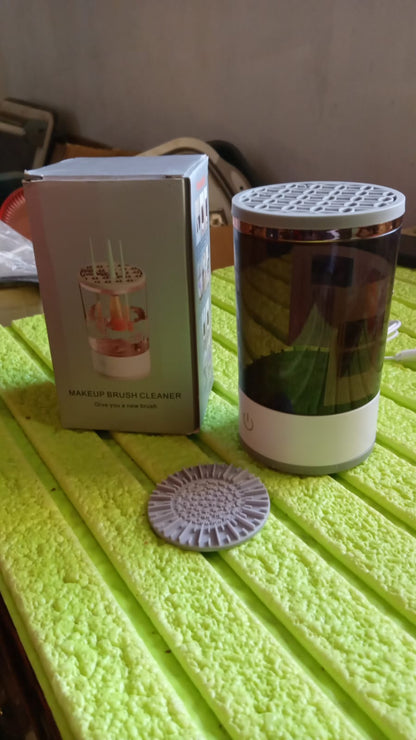 Automatic Makeupbrush Cleaner