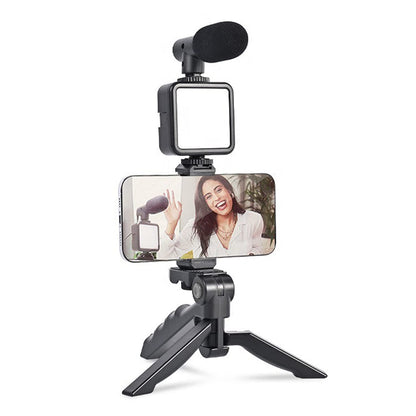 Creator's kit -Tripod+Mic+Light+Phone Mount